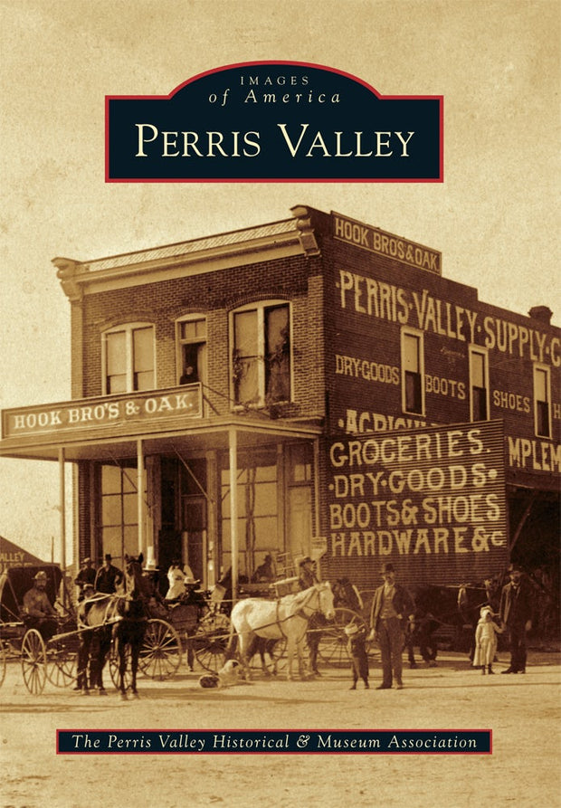 Cover image for Perris Valley, isbn: 9781467116879